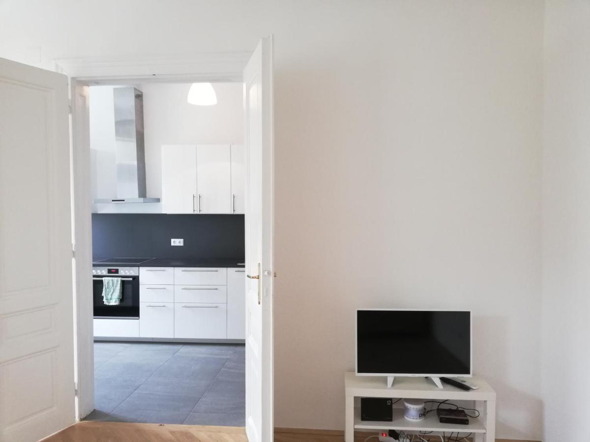 Central Living Apartments - Schoenbrunn Wiedeń Zewnętrze zdjęcie