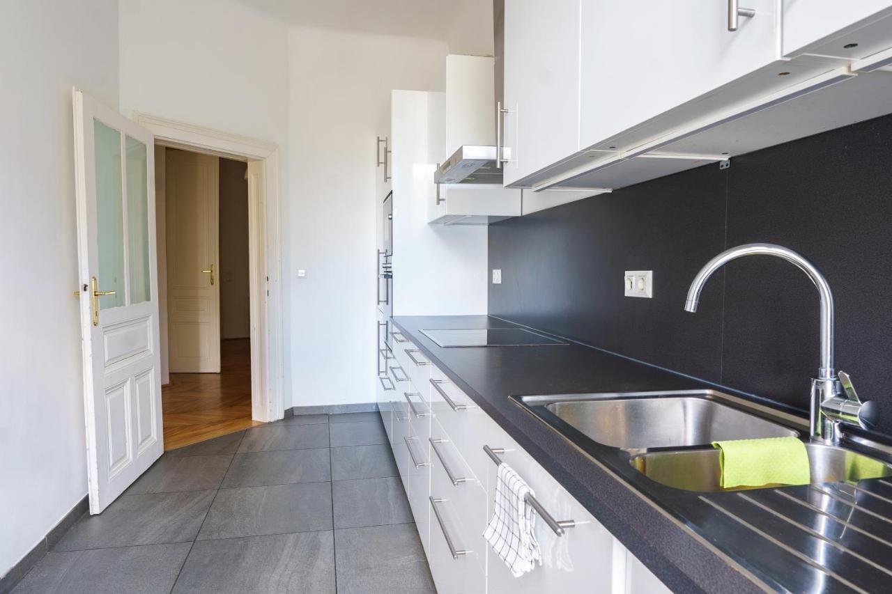 Central Living Apartments - Schoenbrunn Wiedeń Zewnętrze zdjęcie
