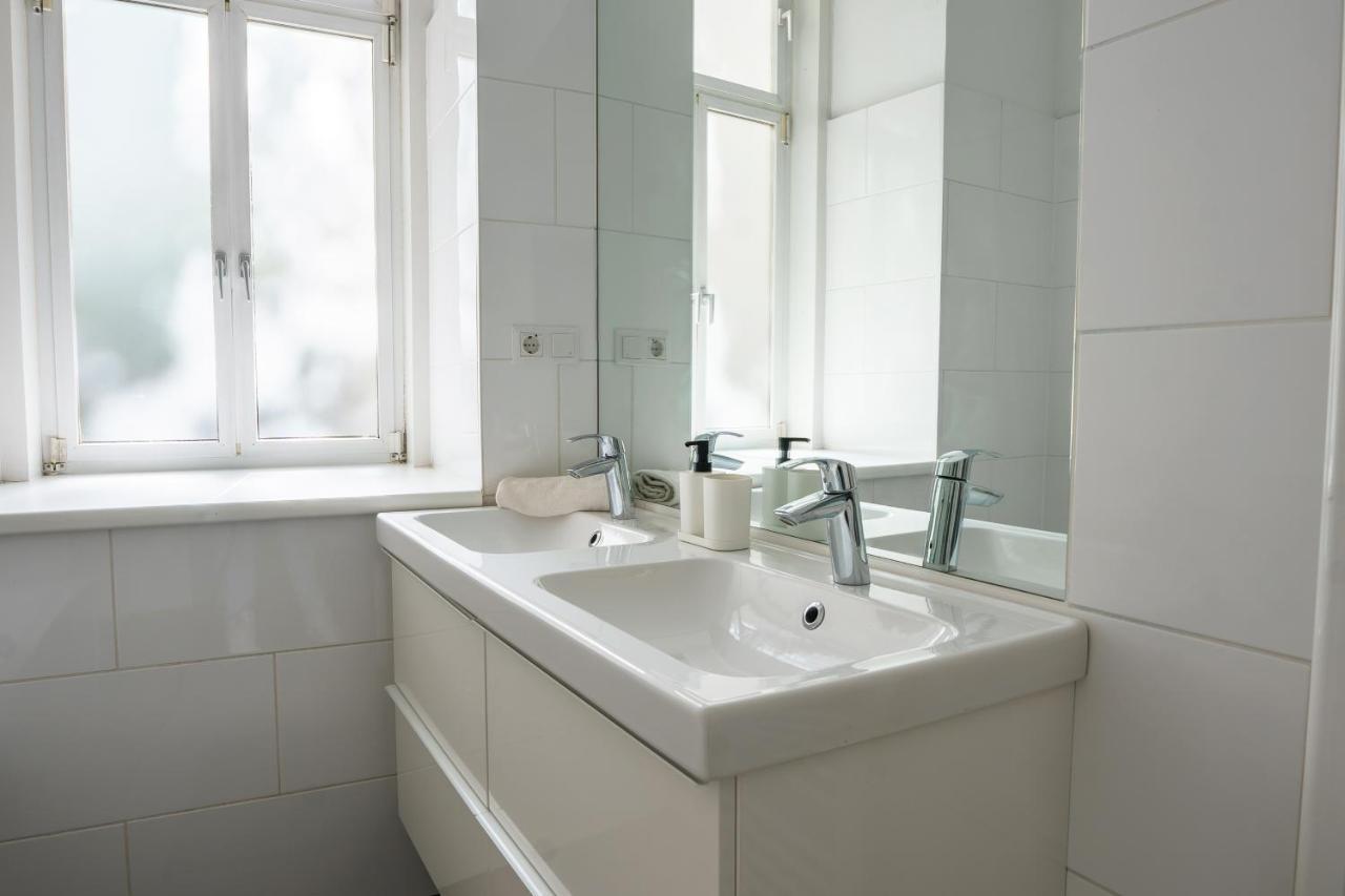 Central Living Apartments - Schoenbrunn Wiedeń Zewnętrze zdjęcie