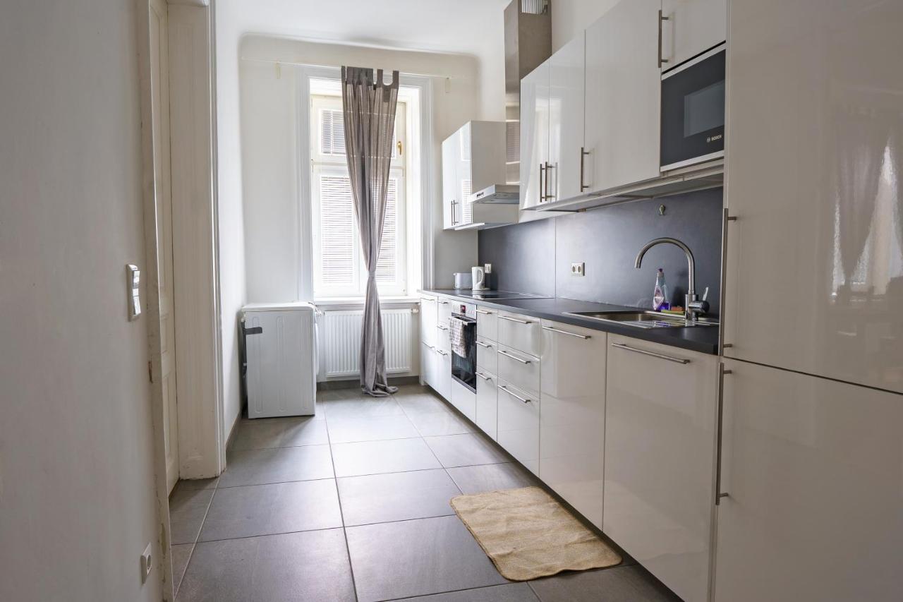 Central Living Apartments - Schoenbrunn Wiedeń Zewnętrze zdjęcie